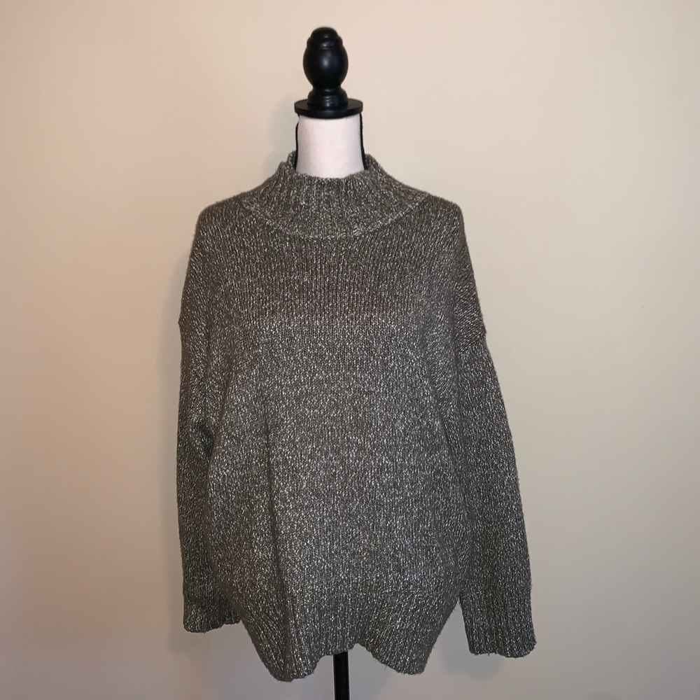 H&M Sweater